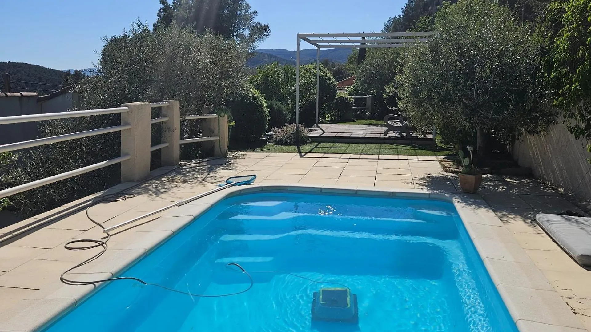 Le Micocoulier Apartment Auriol